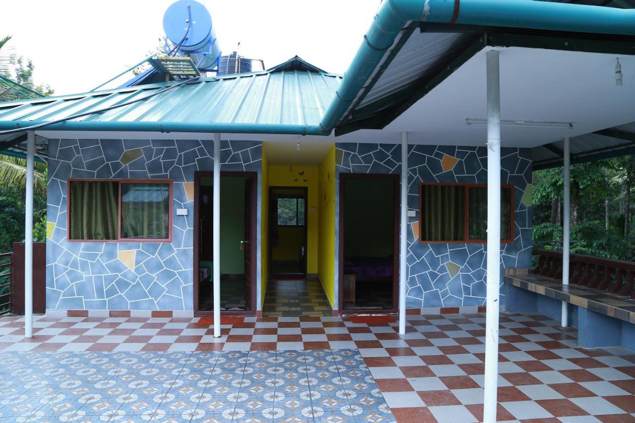 Dean Dale Cottages Thekkady Exterior photo