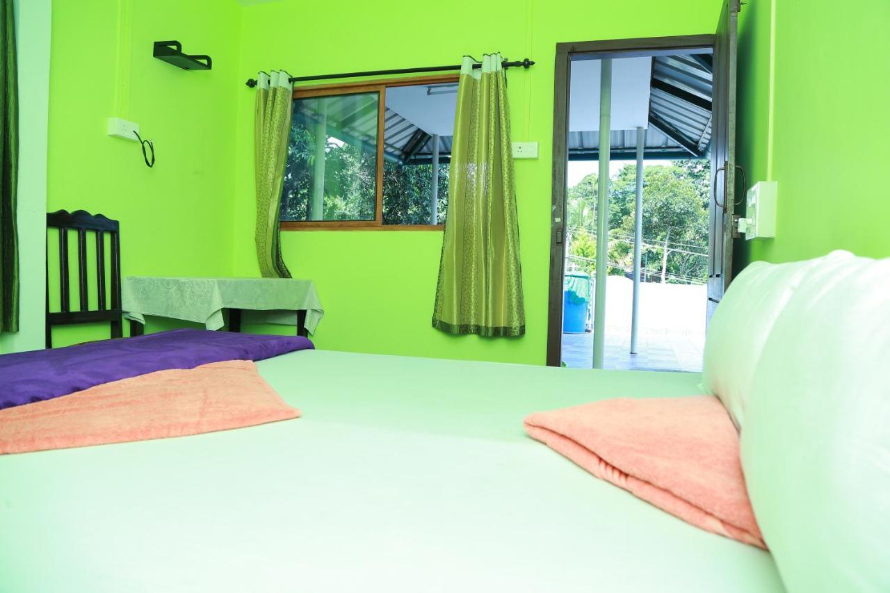 Dean Dale Cottages Thekkady Exterior photo