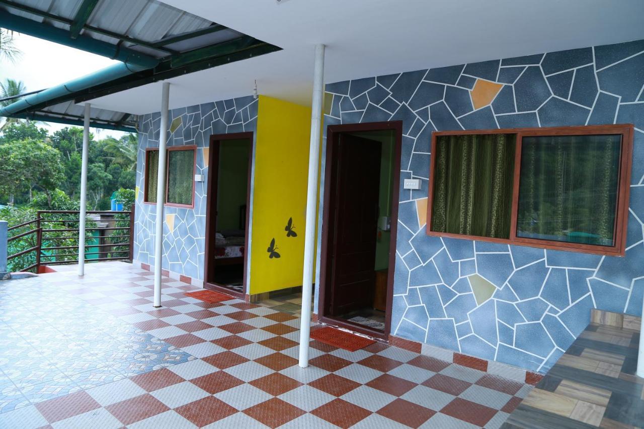 Dean Dale Cottages Thekkady Exterior photo