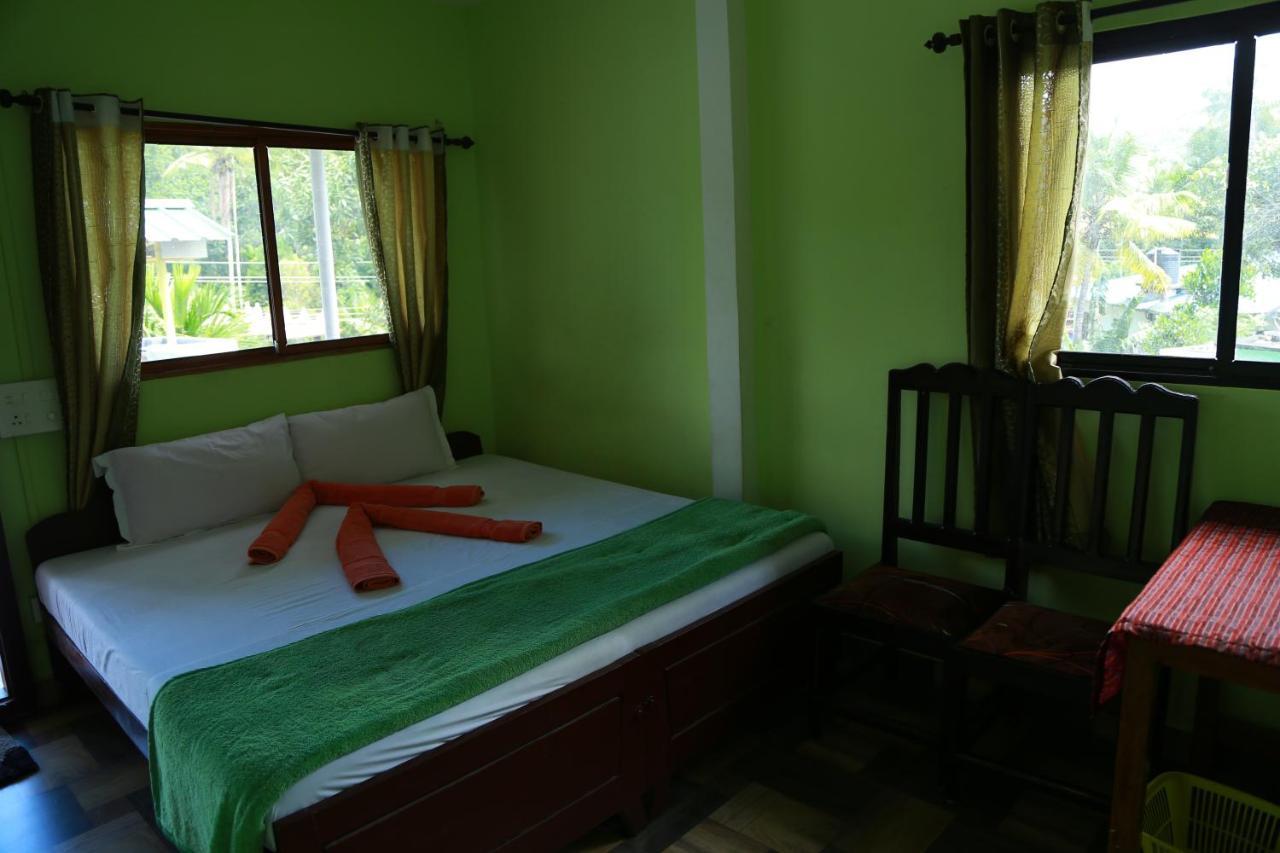 Dean Dale Cottages Thekkady Exterior photo