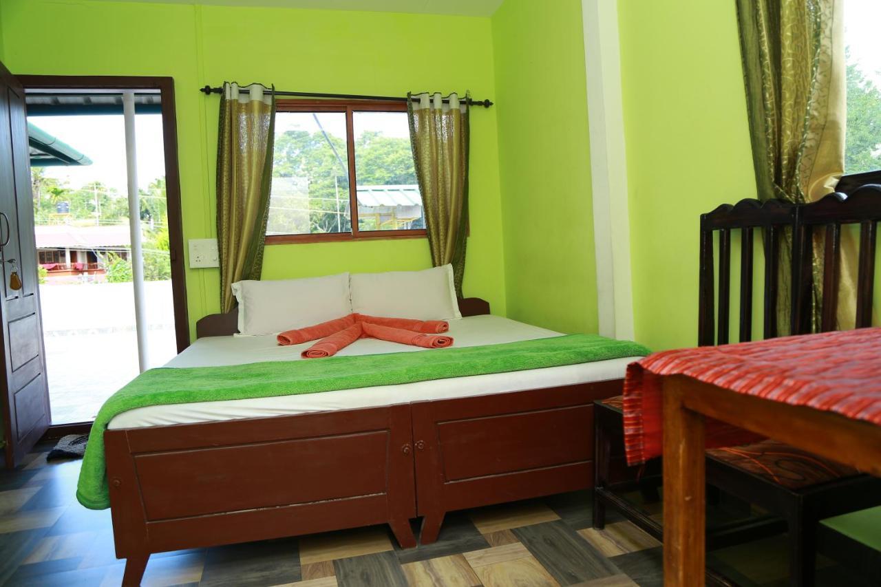 Dean Dale Cottages Thekkady Exterior photo